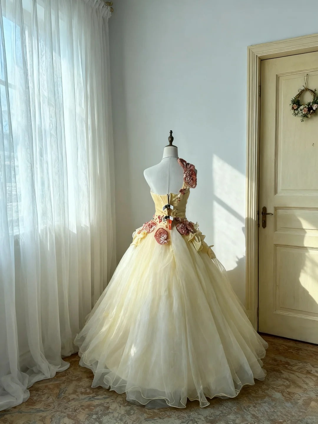 Princess Ball Gown One Shoulder Pastel Yellow Tulle Long Sweet 15 16 Quinceanera Dresses Seventeen Quince Dress RB4249