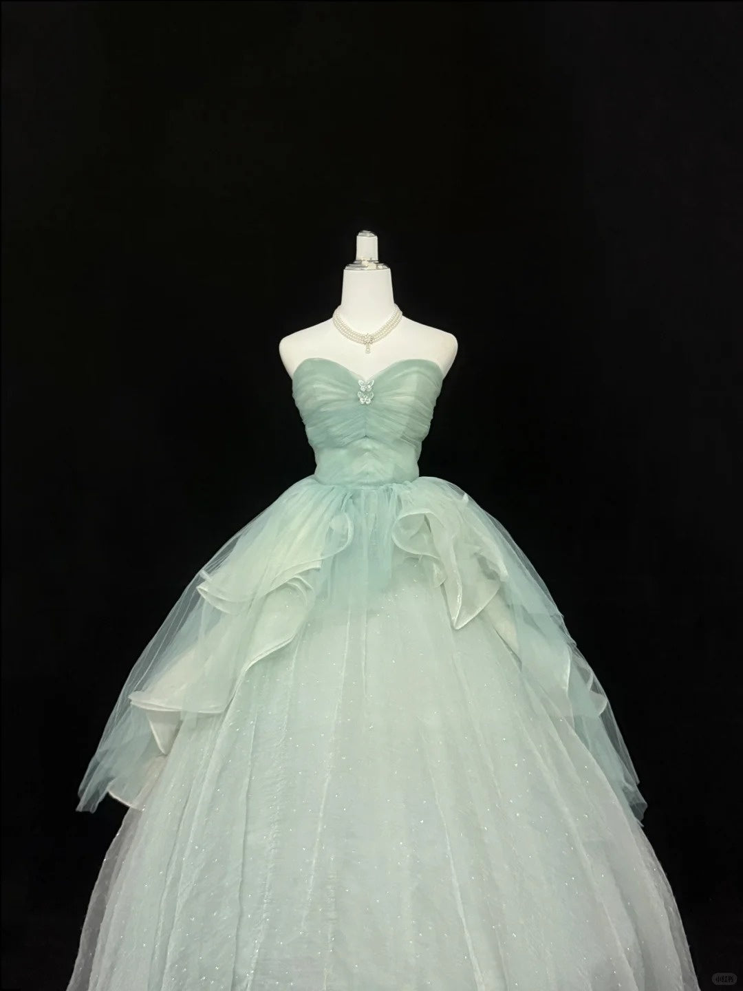 Sweet 16 Dresses Long Ball Gown Sweet Sixteen Long Birthday Dress Strapless Sage Green Formal Gown RC0362