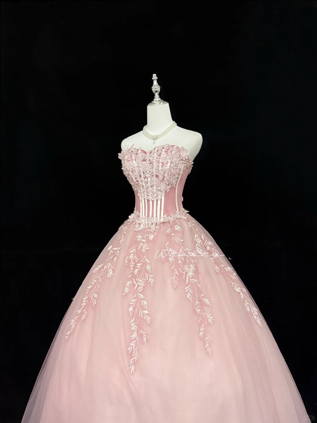 Sweet 16 Dresses Long Ball Gown Sweet Sixteen Long Birthday Dress Sweetheart With Lace Appliqued Pink Formal Gown RC0302