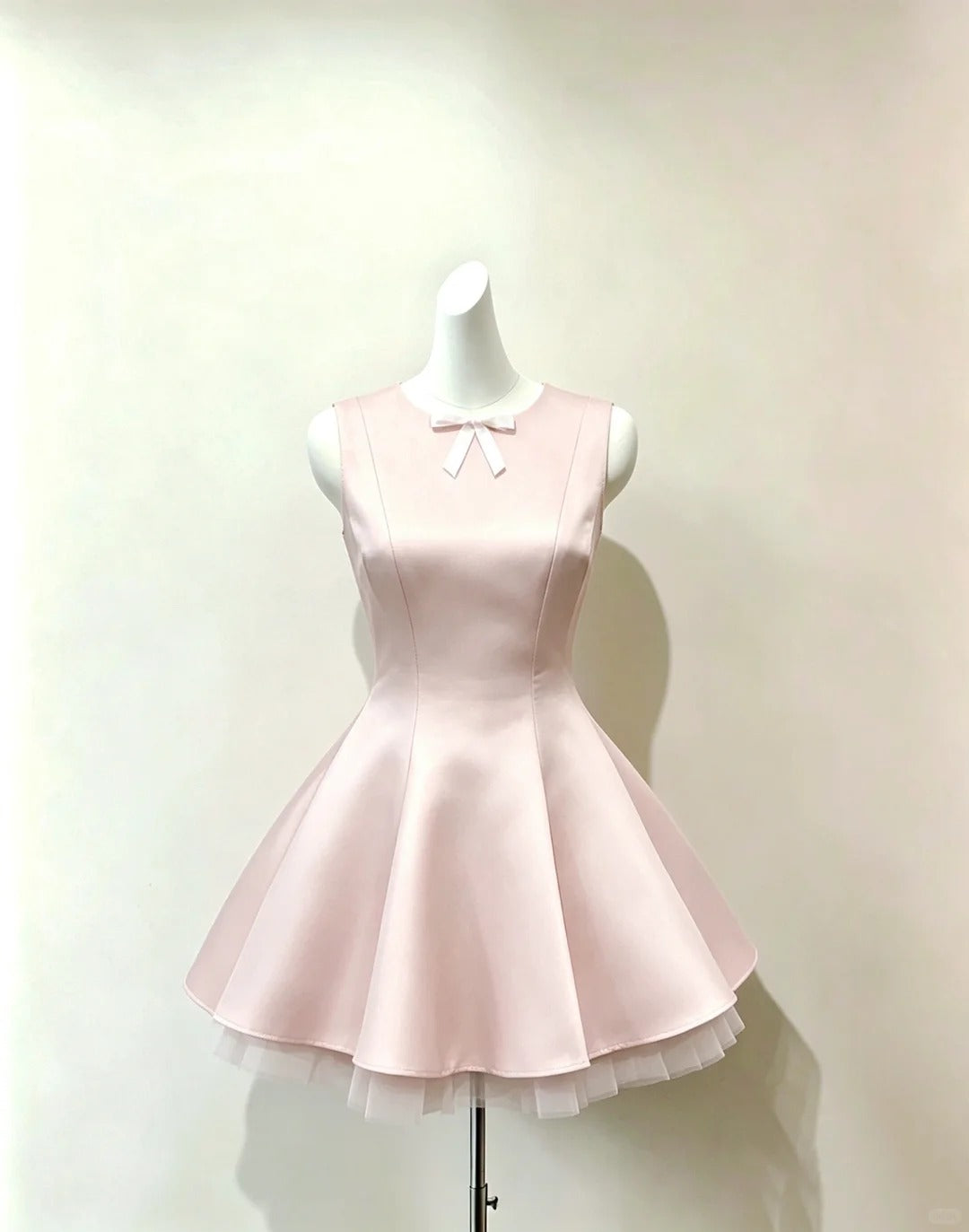 Elegant Ball Gown Scoop Neck Pink Satin Mini Short Cocktail Gown Homecoming Dresses Ideas Hoco Outfits RB4897
