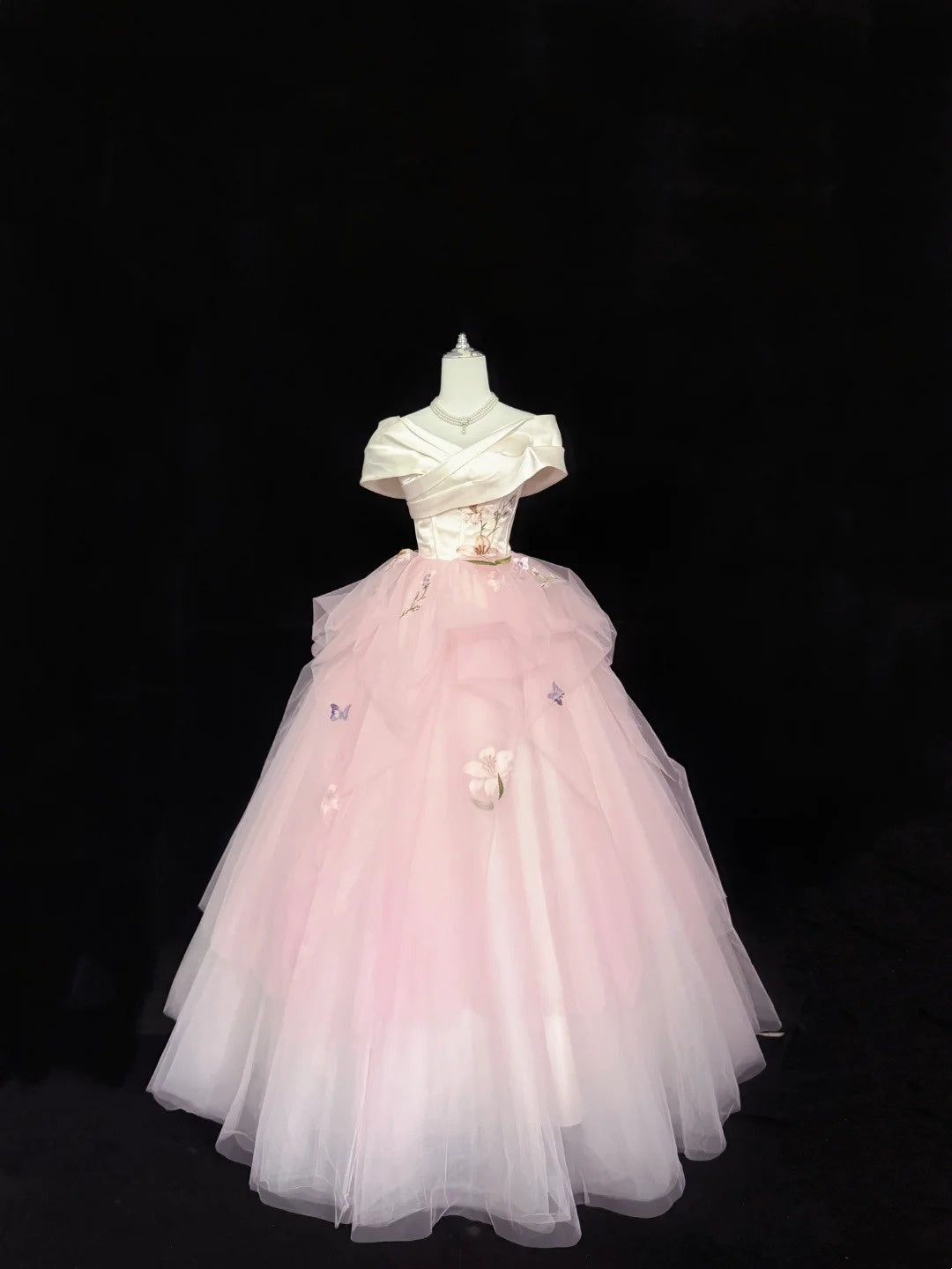 Tulle Ball Gown Quinceanera Dress Off Shoulder Pink With Appliques Sweet 15 Formal Gown RC0143