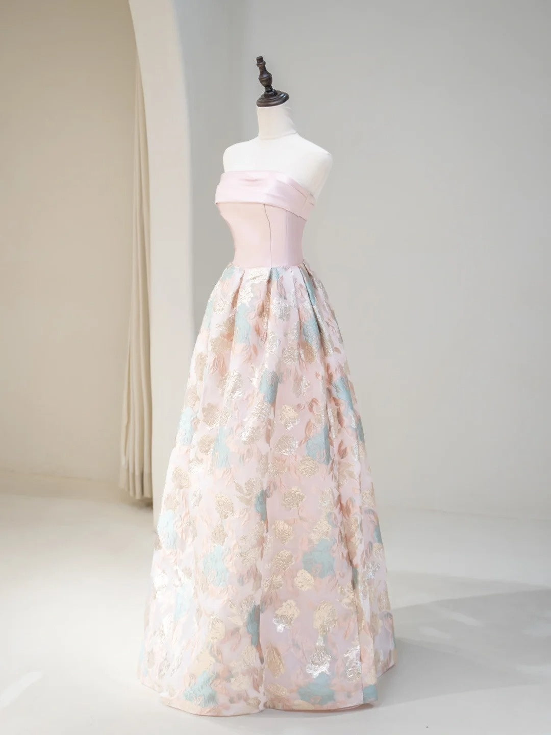 Classy Ball Gown Strapless Pink Floral Satin Prom Dresses Long Party Dress 18th Birthday Outfit Graduation Dress RB1037