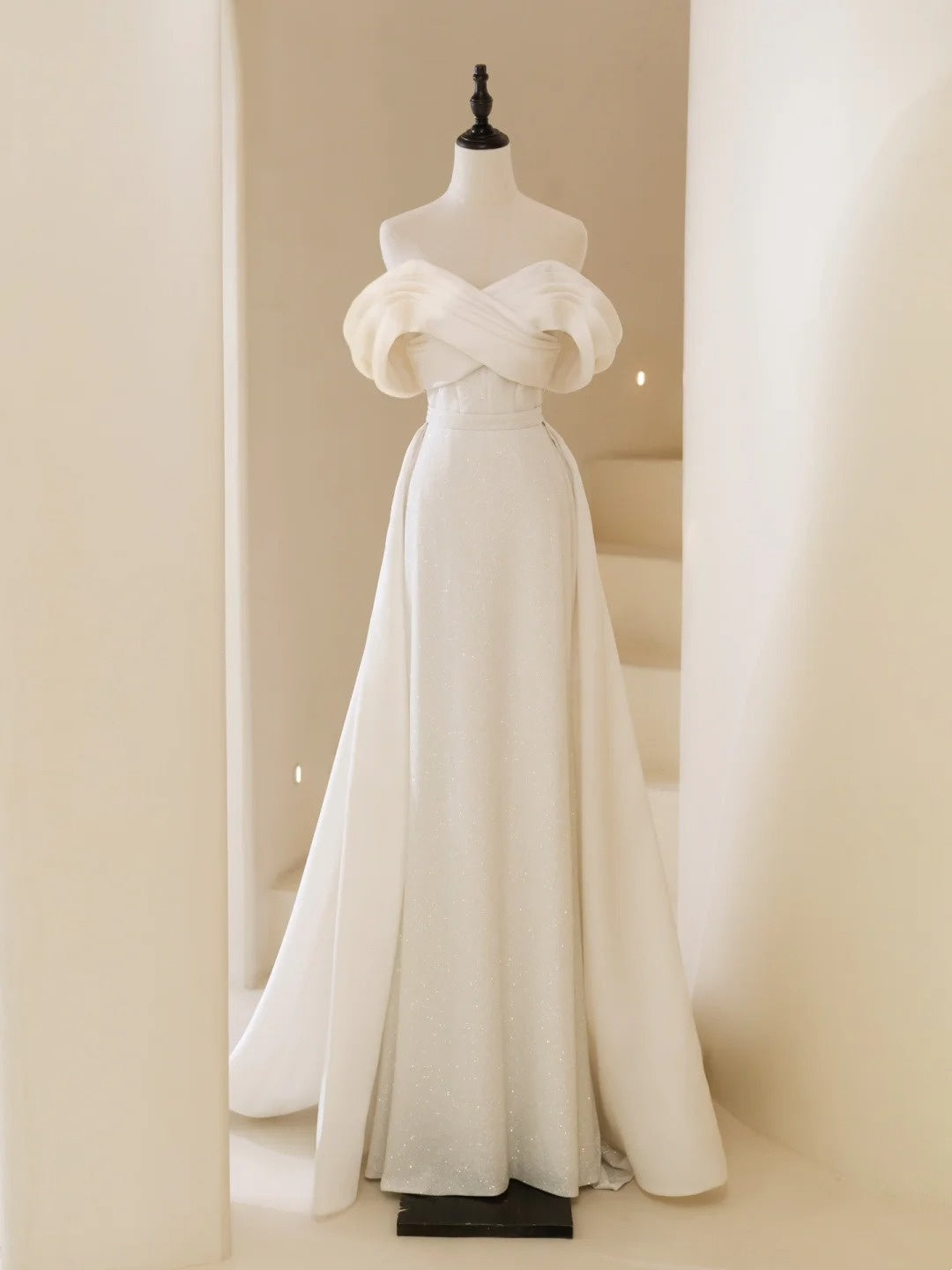 Classic Mermaid Wedding Dresses Off The Shoulder Satin White With Short Sleeves Brides Dress Long Bridal Gowns N234