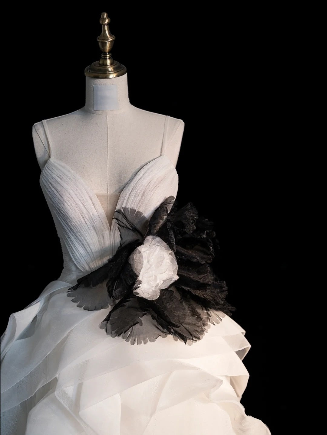 Beautiful Ball Gown Spaghetti Strap White Tulle Long Prom Dresses Inspiration Evening Gowns Formal Dress N1222