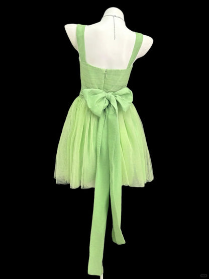 Romantic A line Spaghetti Strap Green Tulle Senior Short Graduation High School Homecoming Dresses N4531