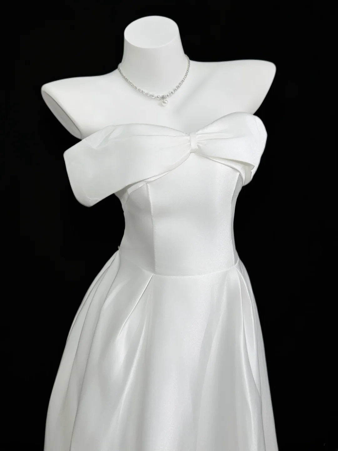 Cute A line Off The Shoulder White Satin Summer Beach Spring Summer Event Outfits Wedding Guest Dresses RB4357