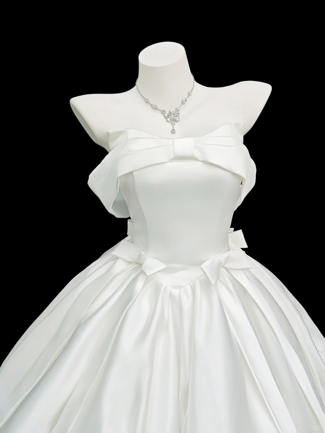 Cute Ball Gown Off The Shoulder Inspo Ideas Senior Short Mini White Hoco Gown Homecoming Dresses N4546