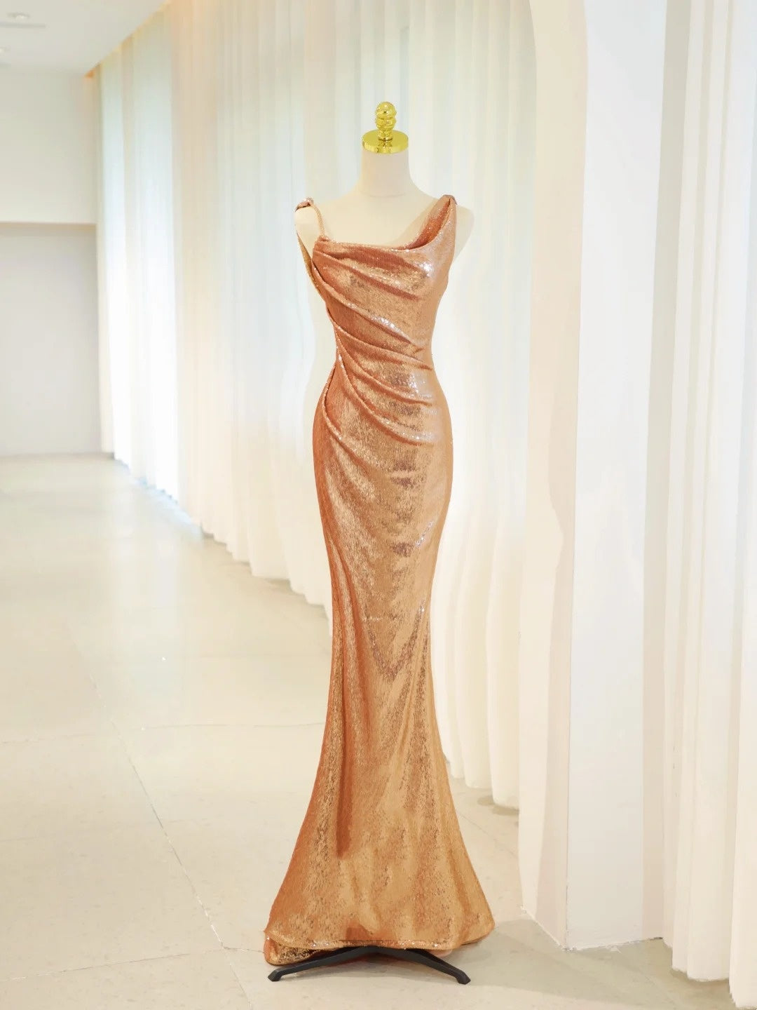 Beautiful Prom Dresses Mermaid Gold Sequined With Folded Long Formal Gown N2935