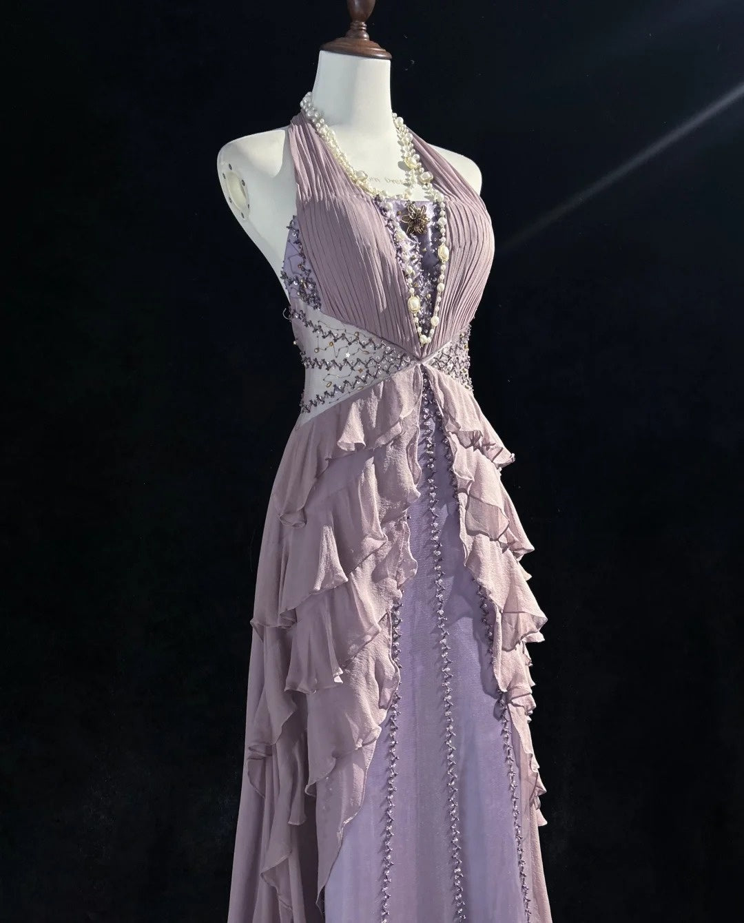 Vintage Prom Dresses A line Halter Lilac Chiffon With Ruffles Beading Long Formal Dress N2465