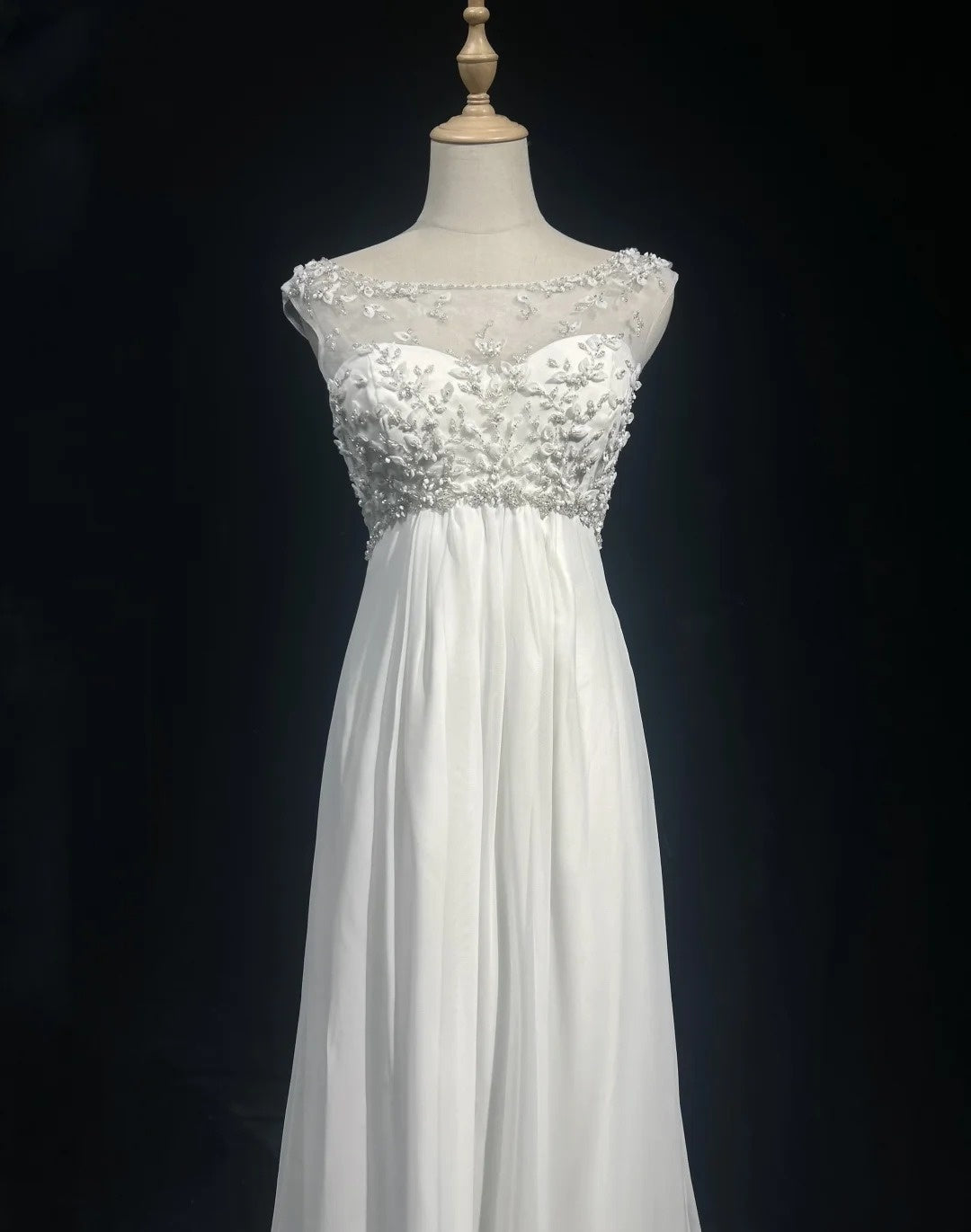 Fairytale Fantasy Art Wedding Dresses A line Scoop White Beads Long Brides Dress Bridal Gowns N2600