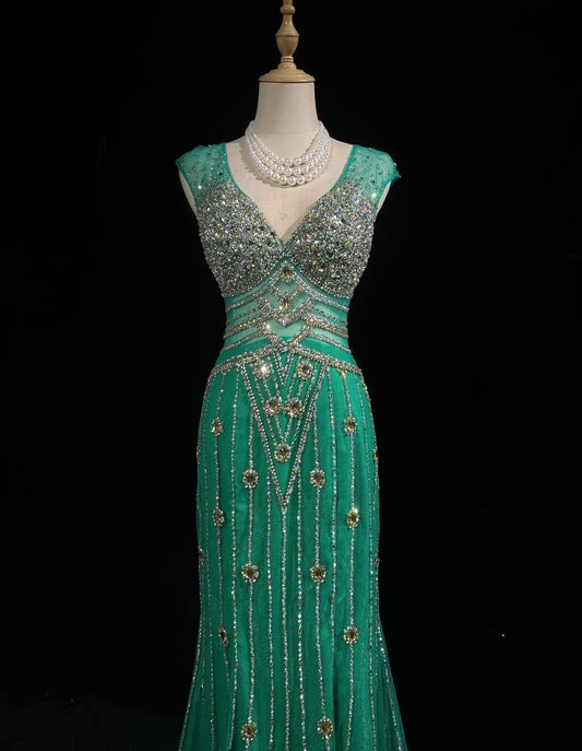 Vintage Mermaid V Neck Green Backless Open Backs Evening Long Prom Dresses Formal Outfits RB3941