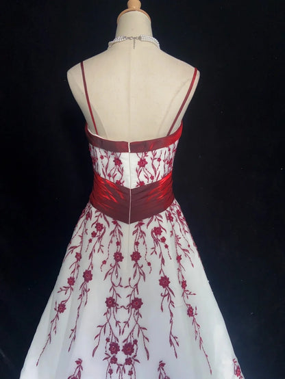 Unique Wedding Dresses A line Spaghetti Strap Burgundy Embroidery White Beach Summer With Cape Boho Long Bridal Gown N3308