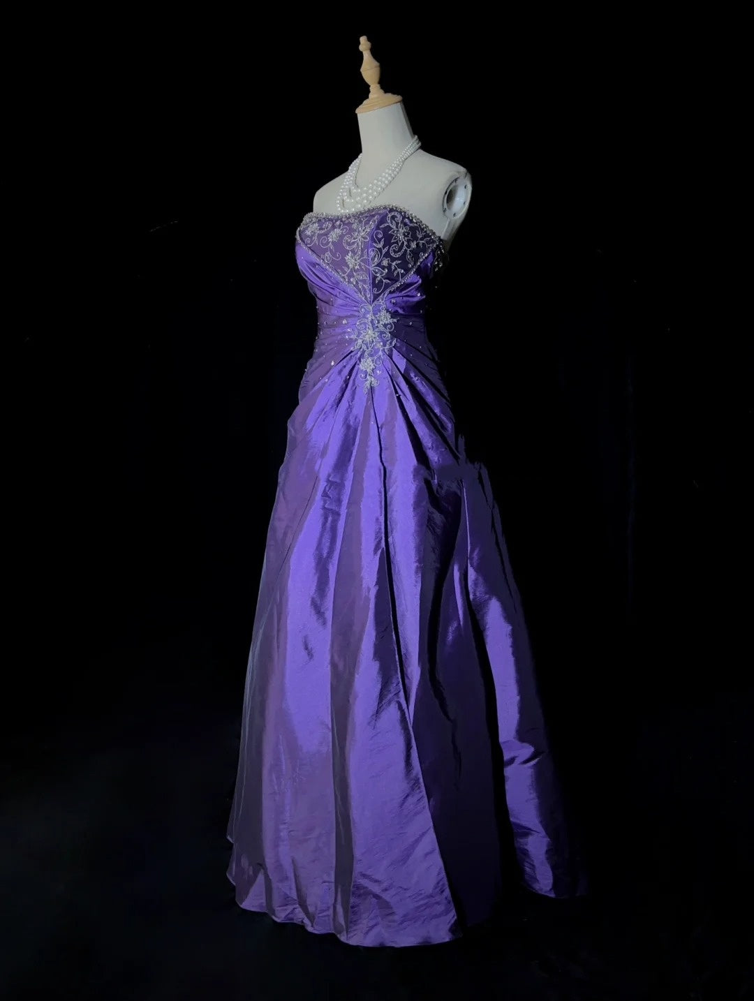 Vintage Prom Dresses Ball Gown Strapless Purple With Gold Lace Applique 80s Long Formal Evening Outfits N3886