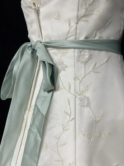 Unique Wedding Dresses A Line Strapless White With Beading Summer Garden Long Bridal Gown N3676