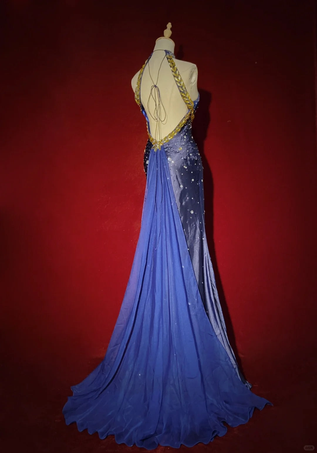 Vintage Prom Dresses 90s Mermaid High Neck Royal Blue Satin Backless Silver Beading Long Semi Formal Evening Dress N3673