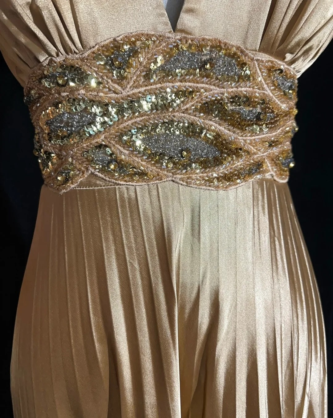 Classy Prom Dresses A Line Spaghetti Strap Gold Satin With Ruffle Beading Long Formal Gown N2900