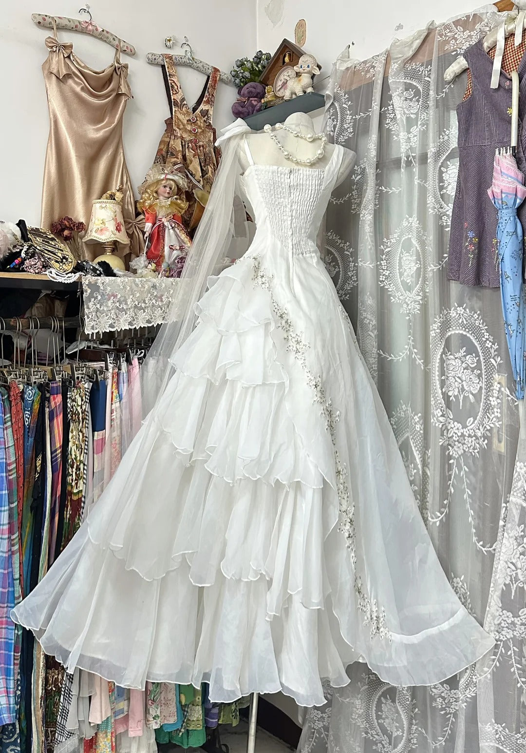 Classy Prom Dresses Ball Gown White Tiered Layers Sleeveless Long Formal Evening Outfits N3772