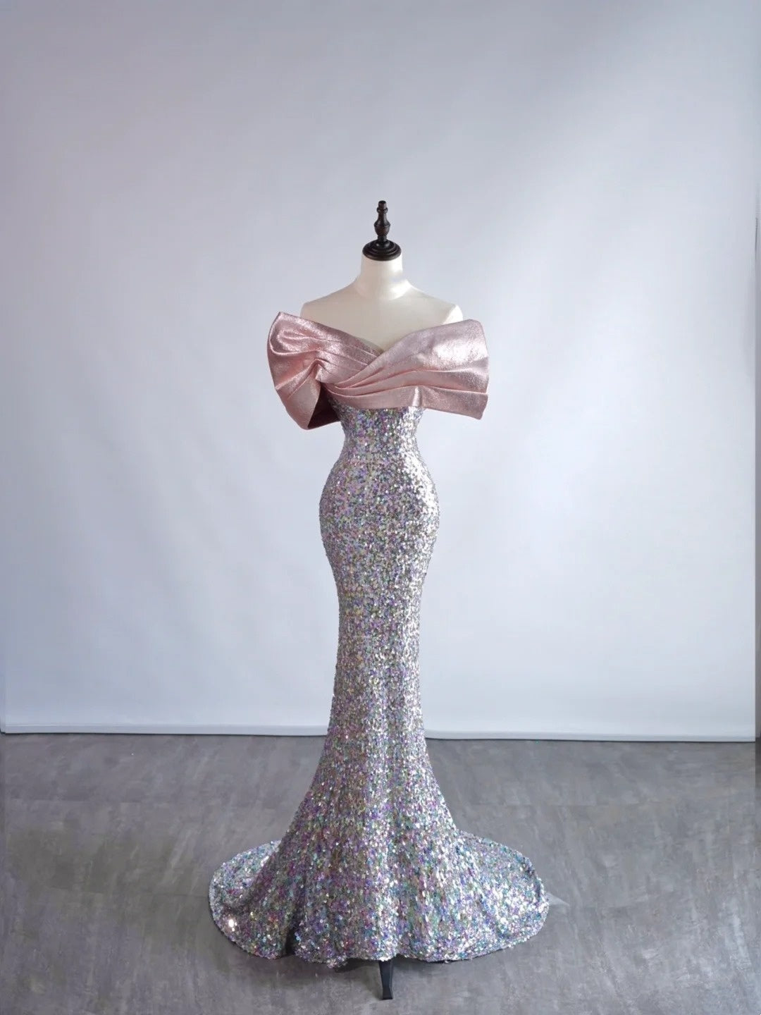 Sparkly Mermaid Off The Shoulder Silver Sequin Short Sleeves Long Prom Dresses Formal Gowns Evening Dress N685