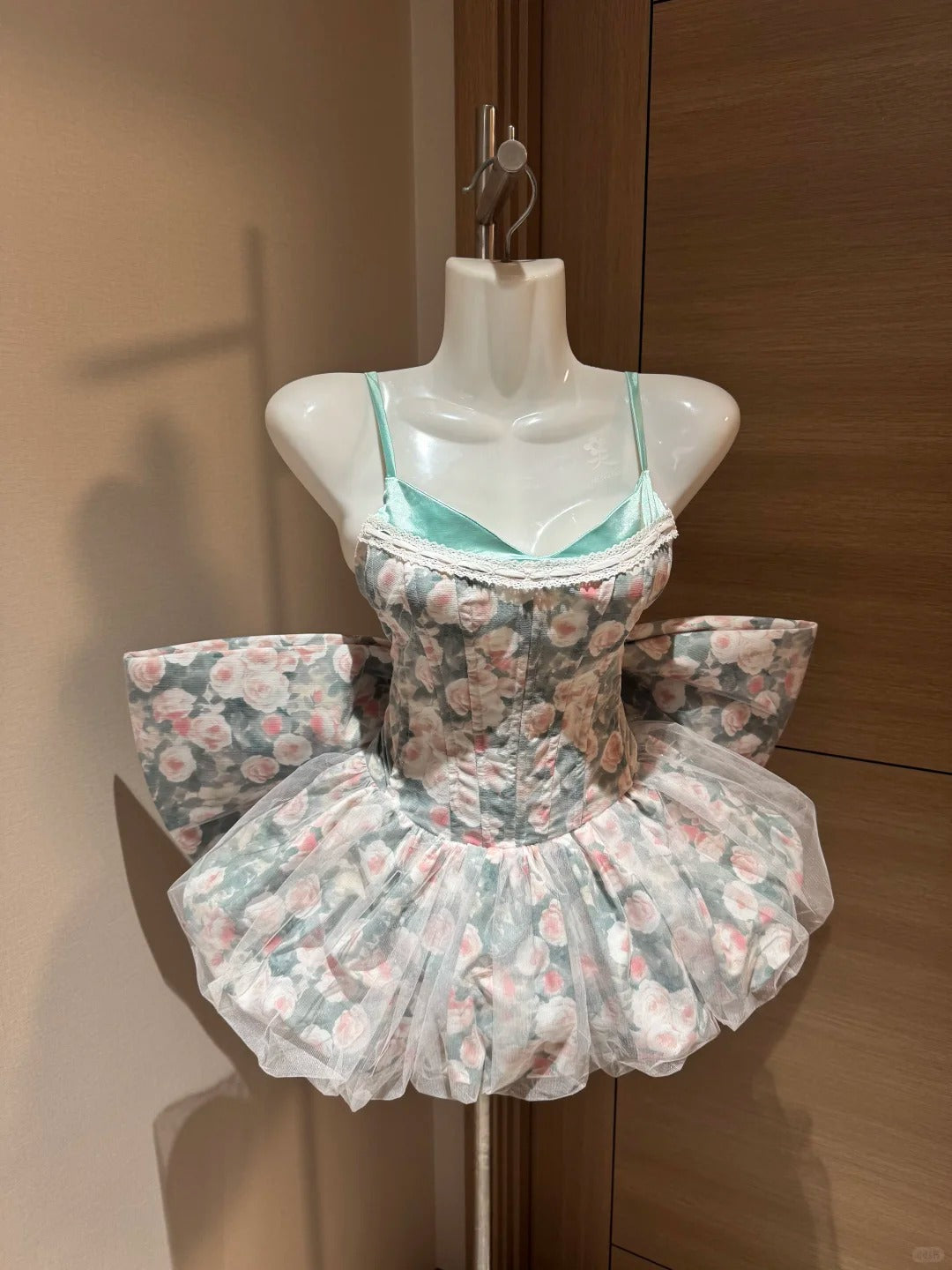 Cute Ball Gown Spaghetti Straps Green Floral Short Night In Rio Inspo Hoco Dress Ideas Homecoming Dresses RB4038