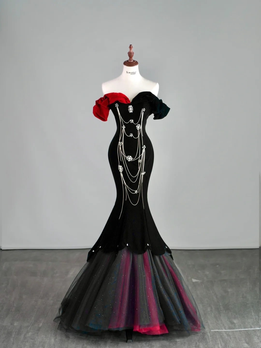 Stunning Prom Dresses Mermaid Off The Shoulder Black Tulle With Sleeves Long Formal Dress N2487