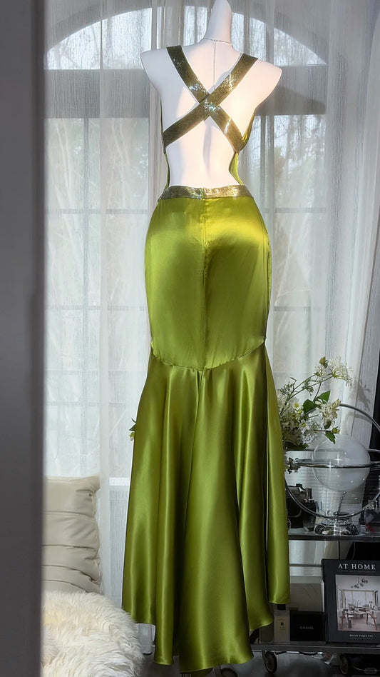 Charming Prom Dresses Mermaid Halter Backless Green With Beaded Floor Length Evening Outfits N3545