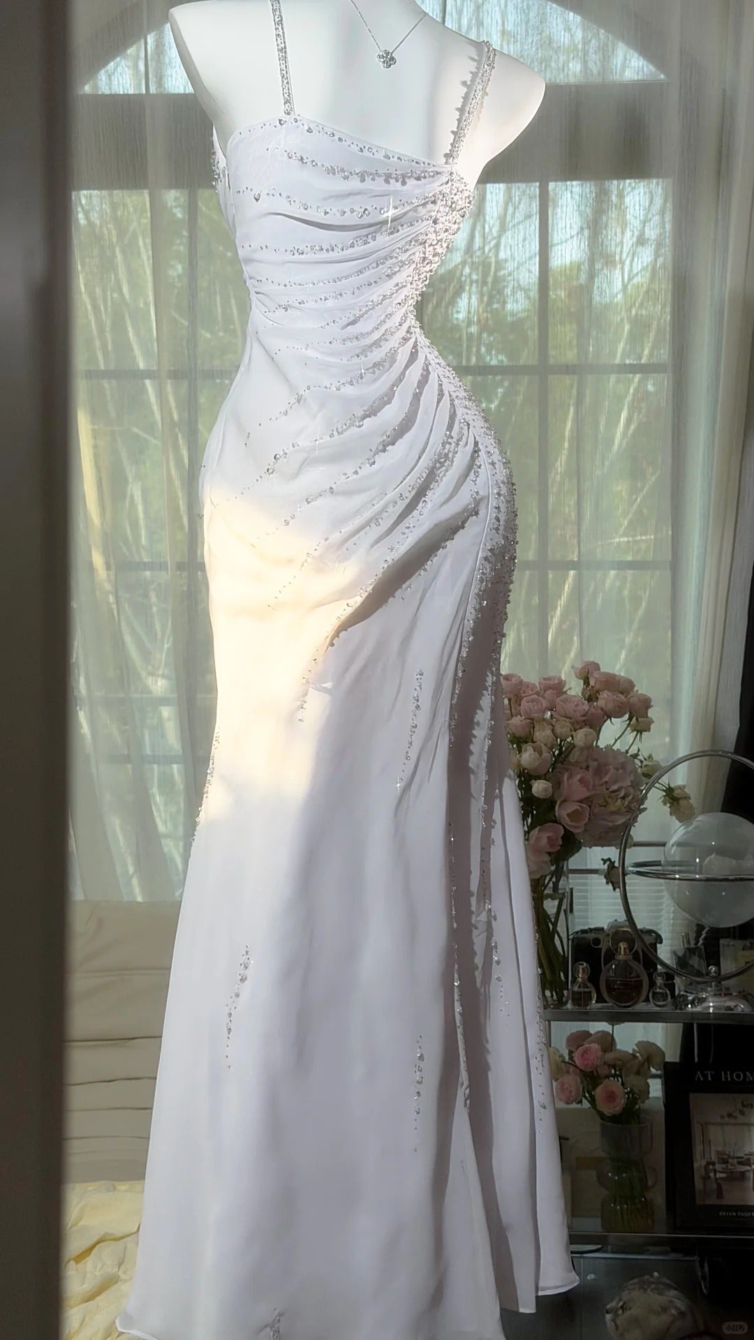 Modest Prom Dresses Mermaid Spaghetti Strap White Chiffon With Beading Floor Length Evening Outfits N3529