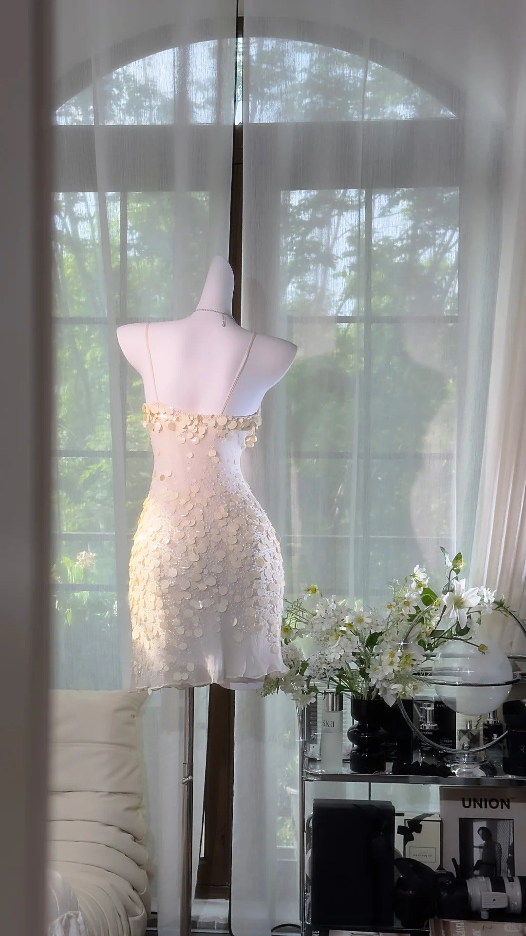 Cute Sheath Spaghetti Strap White Short Ideas 16th Birthday Dress Homecoming Outfits N3549