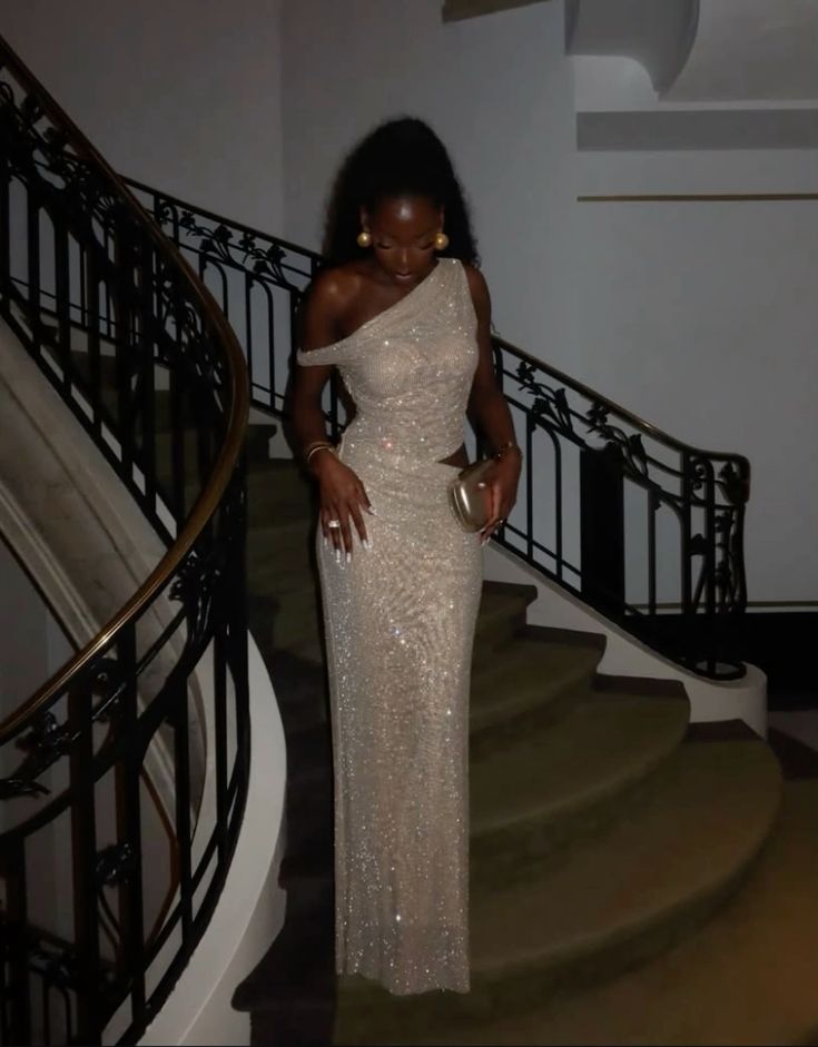 Sparkly Mermaid One Shoulder Ivory Sequin With Slit Prom Dresses Inspiration Bodycon Evening Gowns For Women Formal Party Dress AB1199