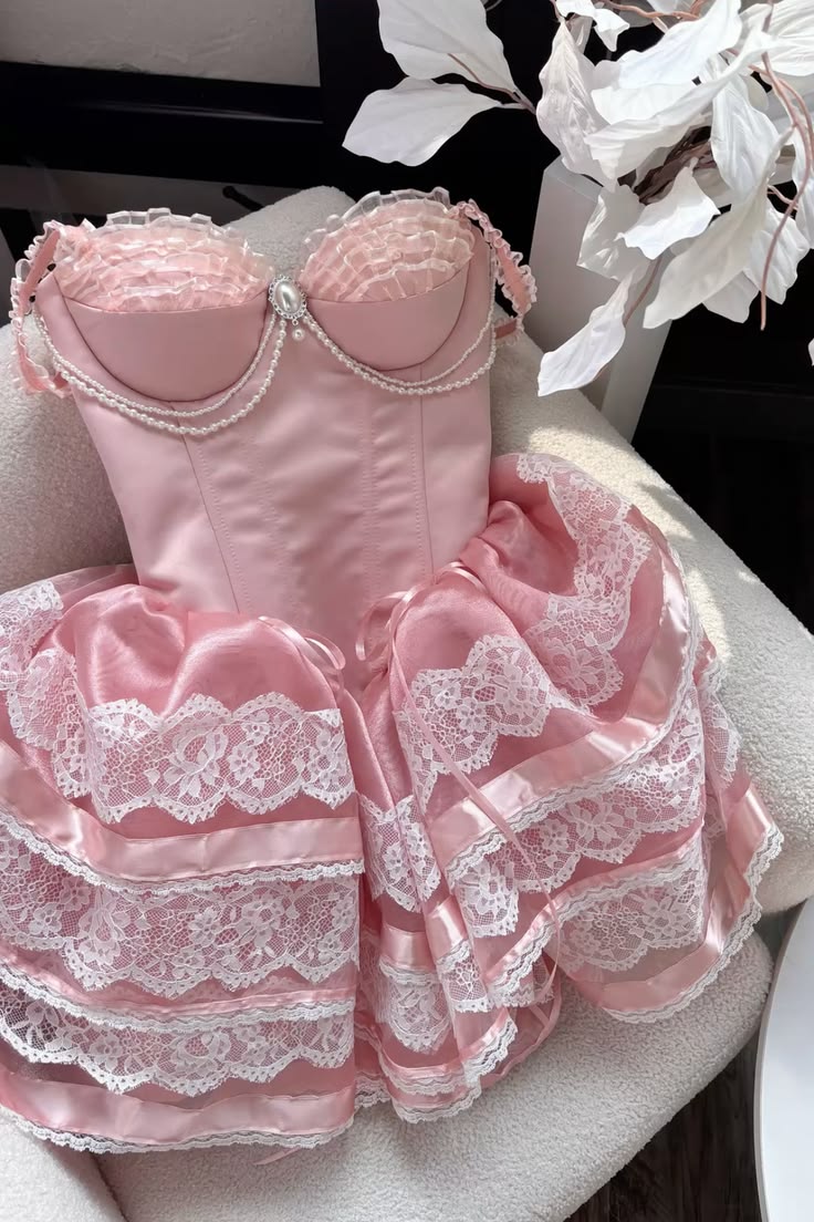 Beautiful Ball Gown Spaghetti Strap Pink With Lace 17th Birthday Homecoming Dress Graduation Outfits RB6809