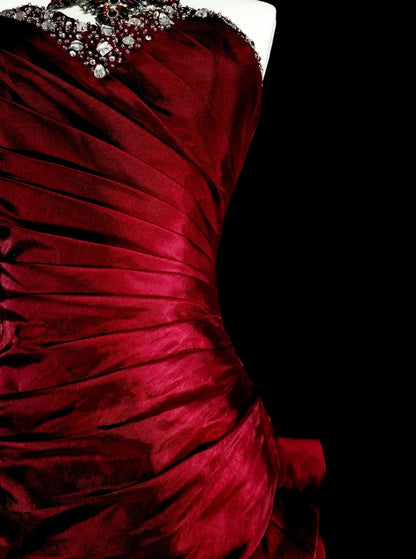 Cute Sheath Strapless Burgundy Satin Short Mini Homecoming Dresses N2380