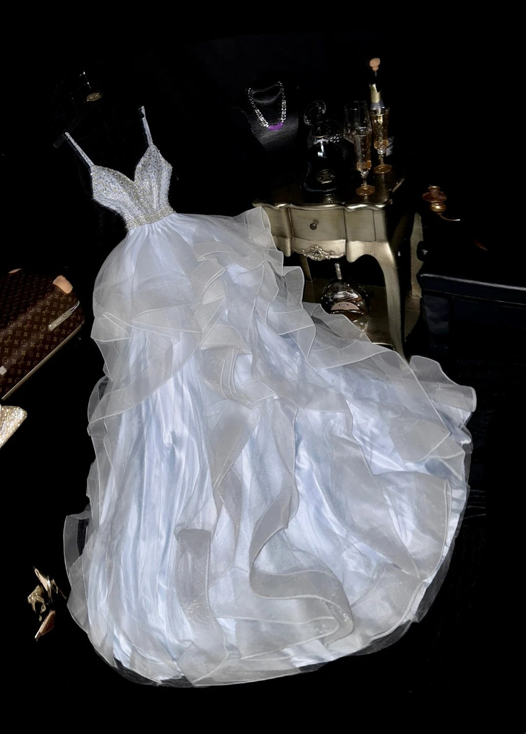 Elegant Ball Gown Spaghetti Straps Light Sky Blue With Tiered School Dances Prom Dresses 8th Grade Formal Outfits Evening Dress RB8389