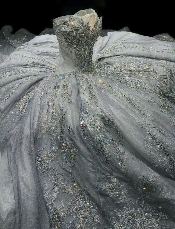 Luxury Ball Gown Sweetheart Sequin Lace Wedding Dress Fairytale Long Wedding Dresses RB2844