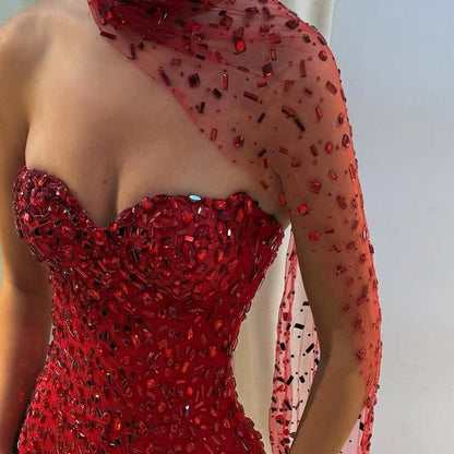 Gorgeous Red Sweetheart Mermaid Prom Dresses Sleeveless Strapless With Gem Party Gown AB330
