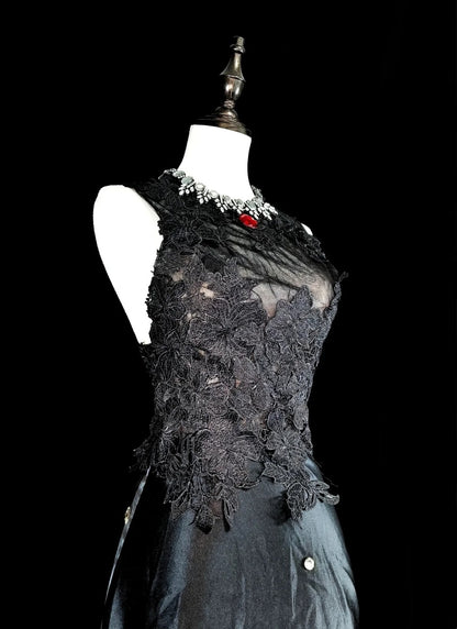 Vintage Prom Dresses Aesthetic A line Scoop Black Satin With Appliques Long Formal Dress N2159