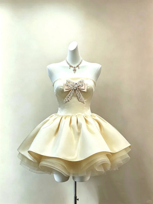 Flirty Short Homecoming Dresses Ball Gown Strapless Light Yellow Satin Semi Formal Graduation Mini Hoco Outfit RB4707