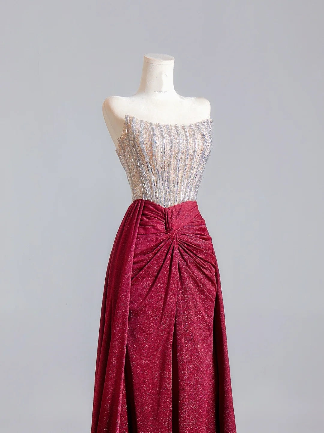Sparkly Sheath Strapless Burgundy Sequin Long Prom Dresses Impress 18th Birthday Outfits Party Gown N343