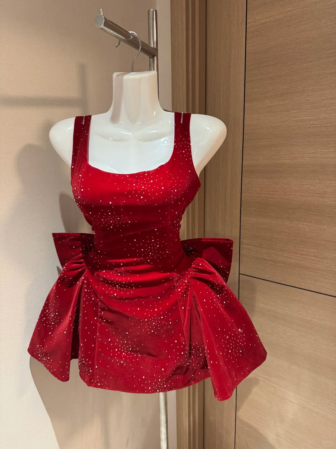 Cute Sheath Square Neck Red Velvet Short Night In Rio Inspo Hoco Dress Ideas Homecoming Dresses RB4036