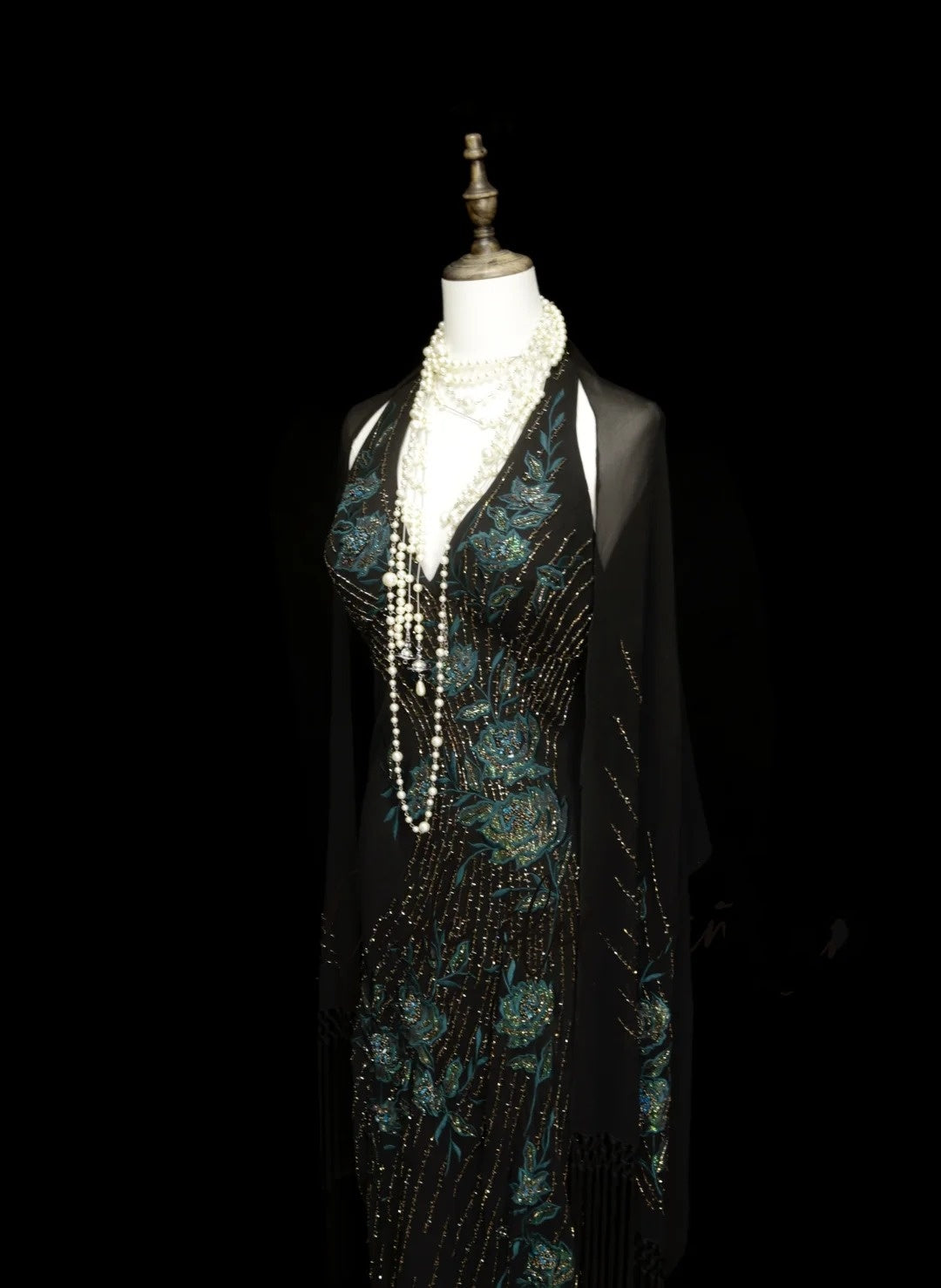 Vintage Prom Dresses Aesthetic Mermaid Halter Floral Chiffon Black With Beaded Crystals Bodice Inspo Formal Party Gowns N1824