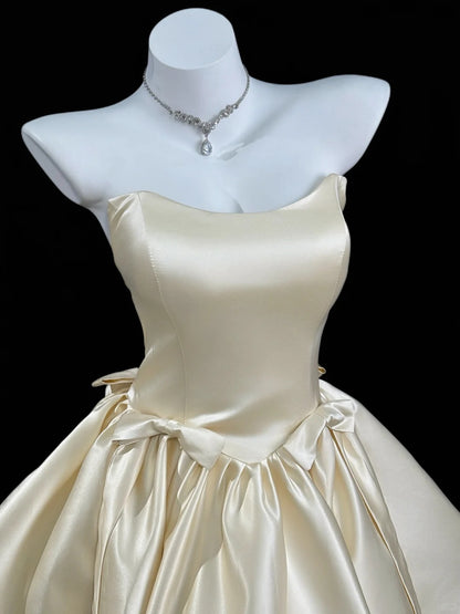 Elegant Ball Gown Off The Shoulder Inspo Ideas Senior Short Mini Ivory Cocktail Homecoming Dresses N4541