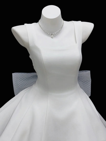 Pretty Ball Gown White Satin With Lace Ruffled Short Cocktail Gown Homecoming Dresses Ideas Hoco Outfit RB5452