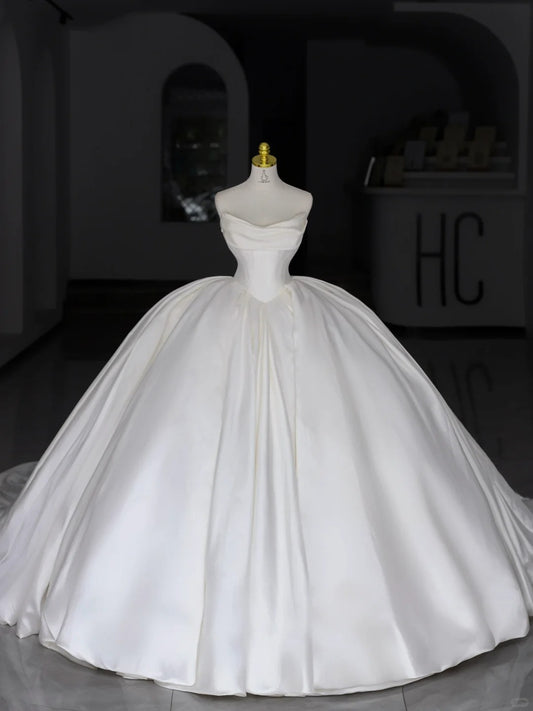 Chic Wedding Dresses Ball Gown Sweetheart White Satin With Folded Long Bridal Gowns N2988