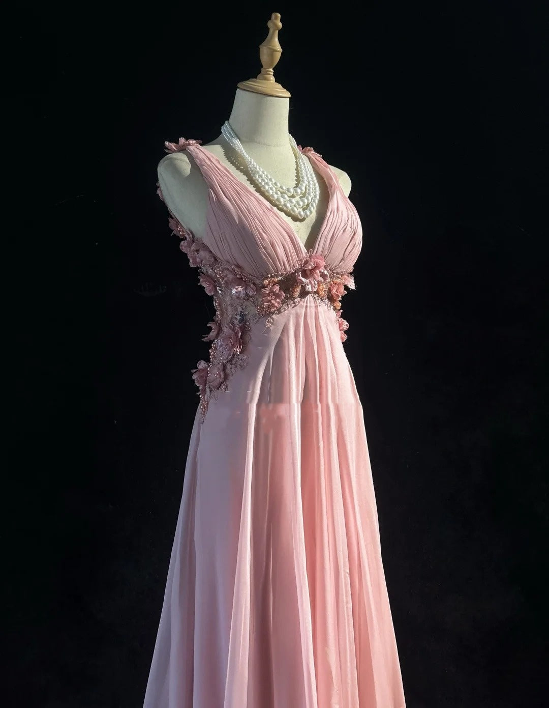 Vintage Prom Dresses A line V Neck Pink Chiffon 70s With 3D Flowers Beading Long Formal Gown N2528