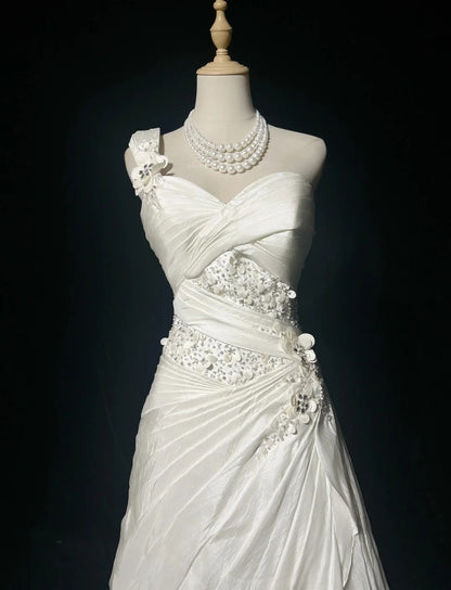 Princess Wedding Dress Ball Gown One Shoulder Satin Cream Ivory With Tiered Bridal Gown for Big Day RC0131