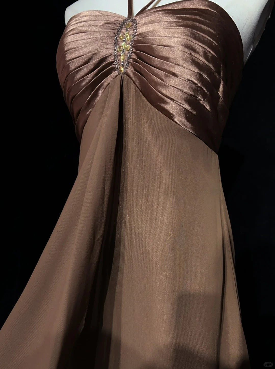 Vintage Prom Dresses A Line Halter Brown Sleeveless Chiffon 80s Long Formal Gown N2759