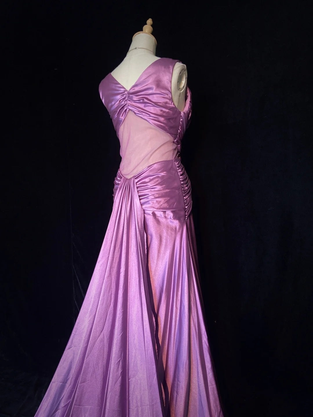 Modest Prom Dresses Inspo Mermaid V Neck Satin With Ruffled Train For Women Formal Dress N3229