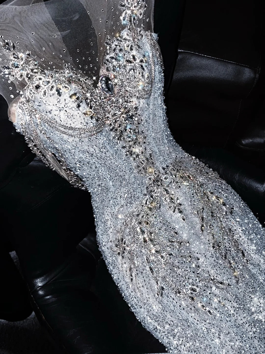 Sparkly Wedding Dresses Mermaid Scoop Silver Sequins Long Brides Dress Fitted Bridal Gown N1352