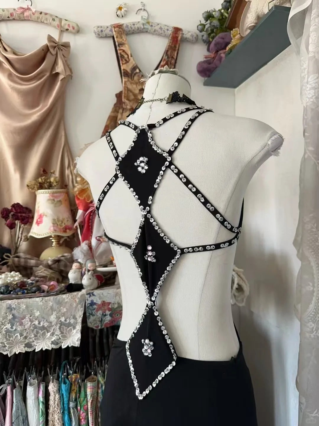 Vintage Prom Dresses Aesthetic Mermaid V Neck Black Chiffon Long Inspo Formal Gowns N1989