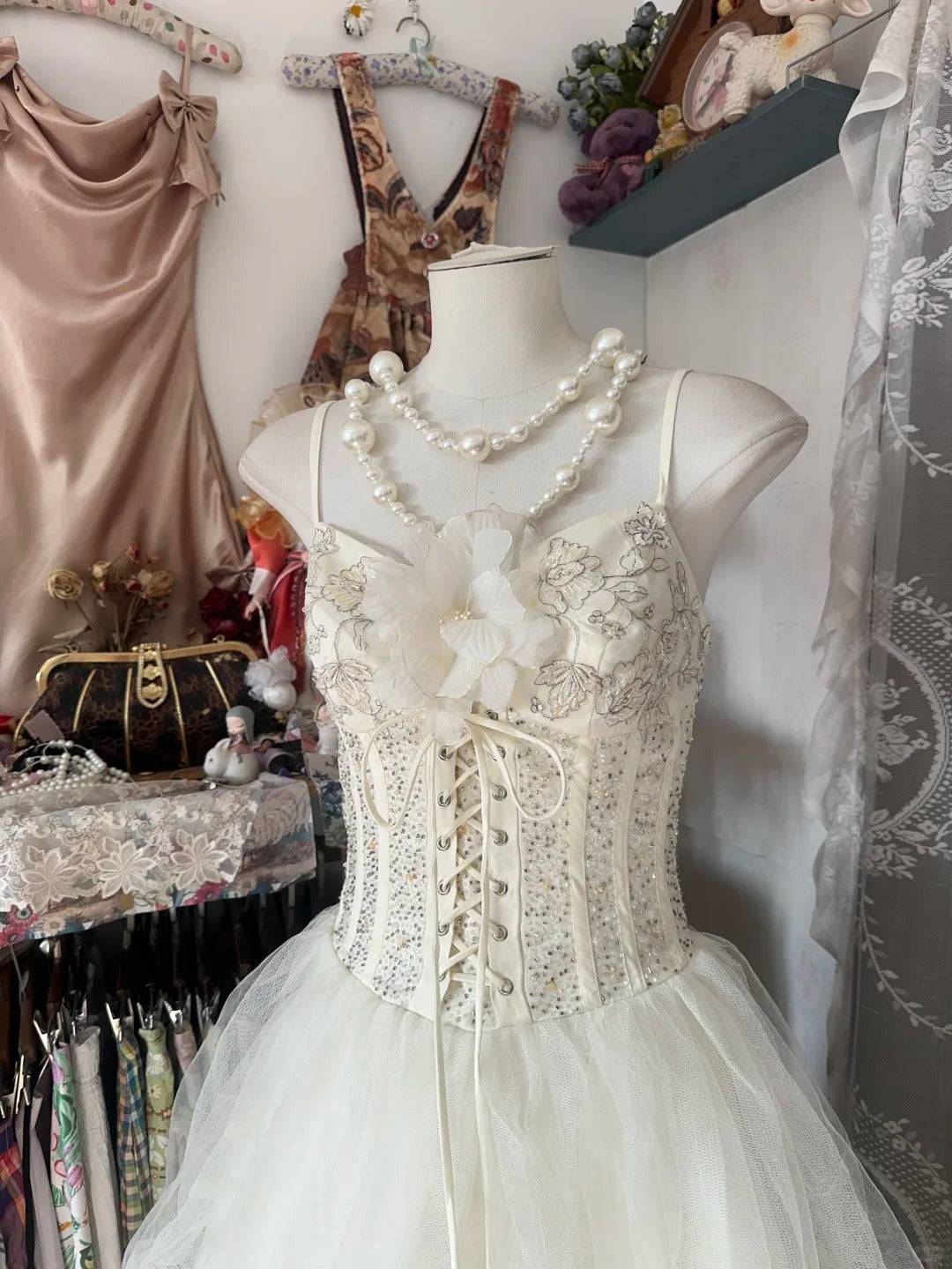 Vintage Prom Dresses Aesthetic Ball Gown White Tulle Inspo Formal Party Dress N1990