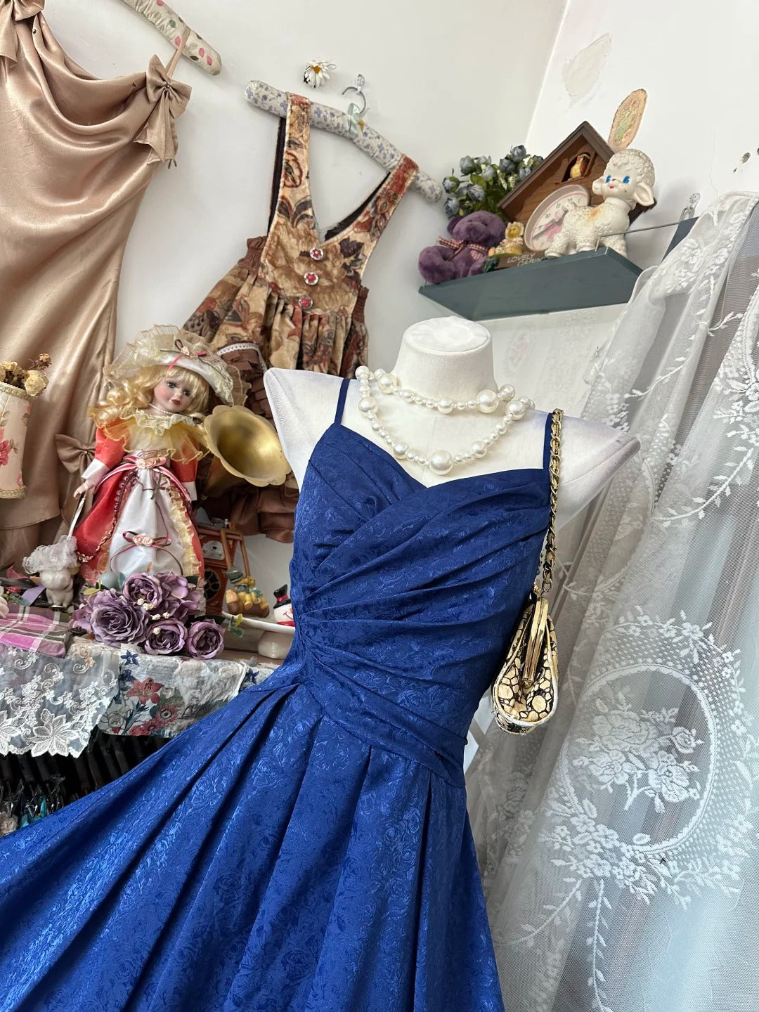 Vintage Ball Gown Spaghetti Strap Royal Blue Lace Short Cocktail Homecoming Dresses Ideas Hoco Outfits RB5290