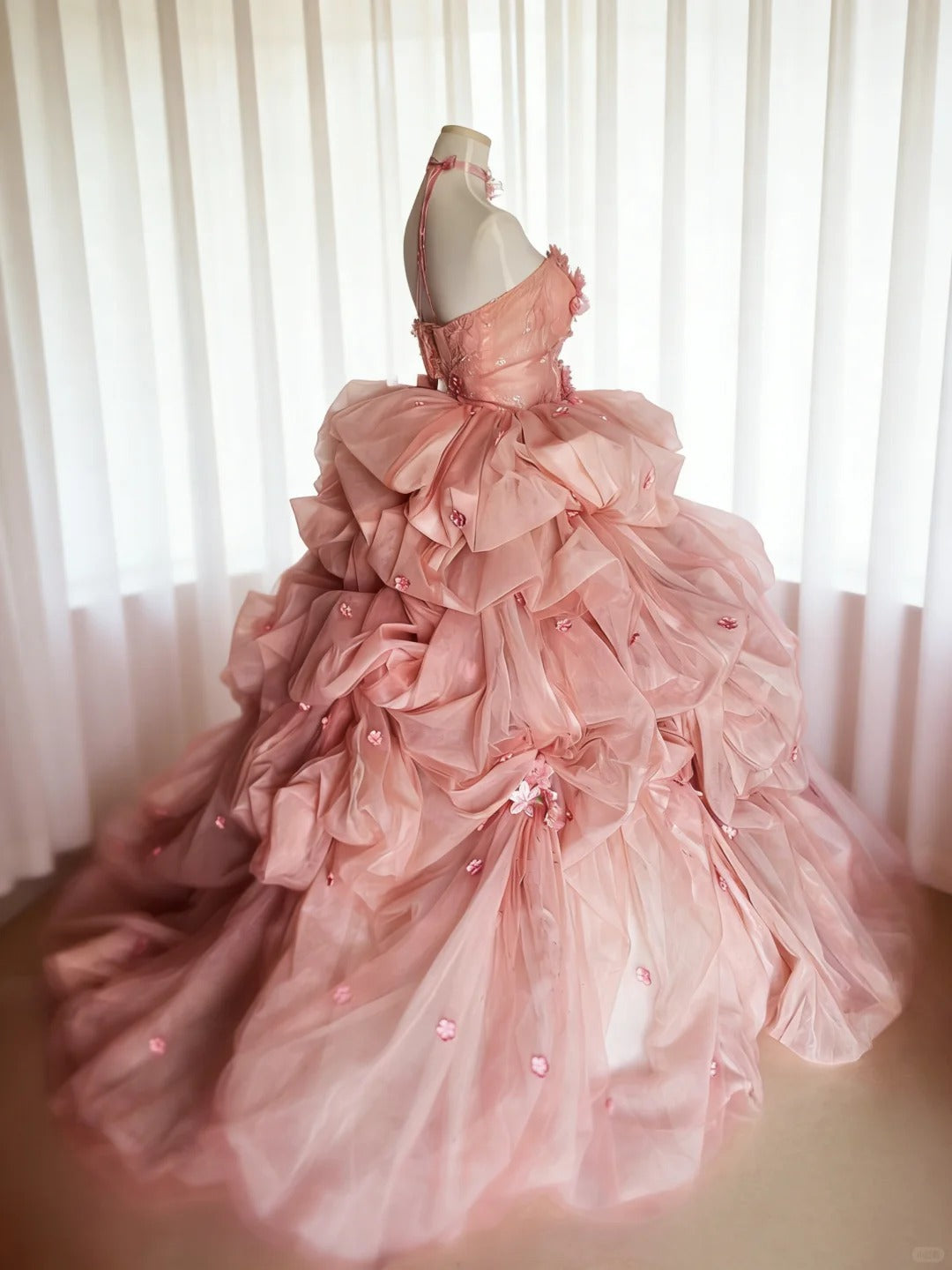 Modest Prom Dresses Ball Gown Strapless Blush Pink Tulle With Flowers Long Quince Dress N3047